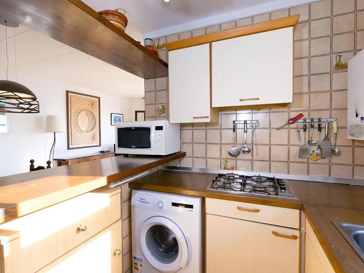 Apartment Joan Margarit 3-A - Apartamento En El Puig Rom Roses